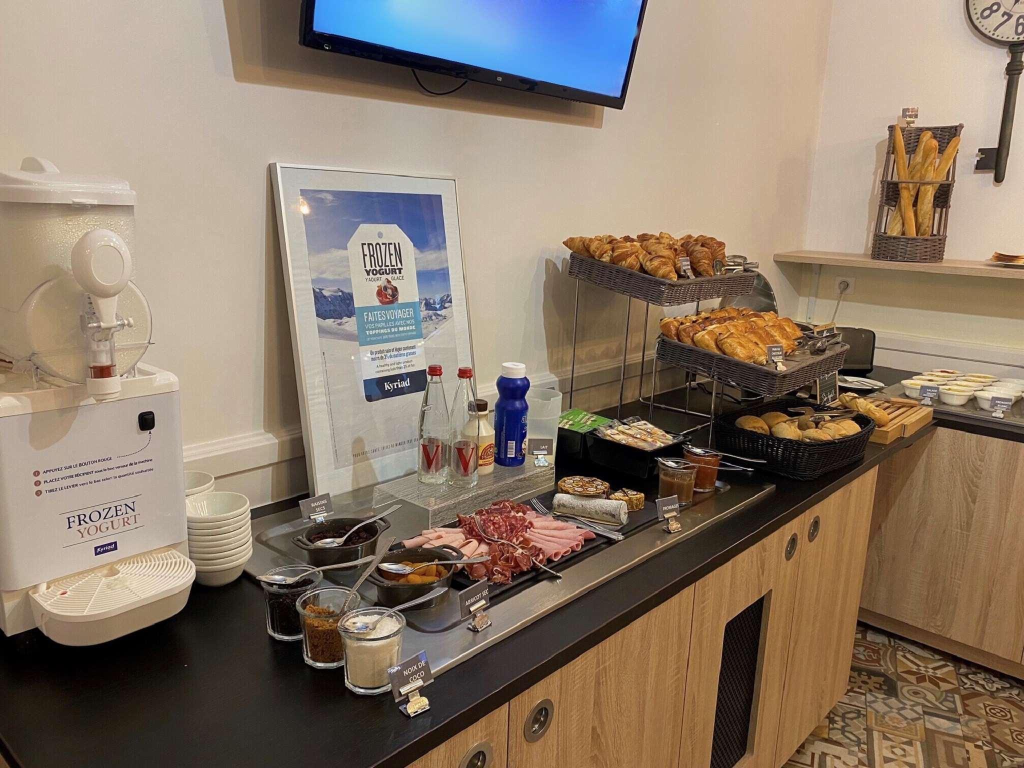 Hotel Kyriad Tours St Pierre Des Corps Gare Saint-Pierre-des-Corps Εξωτερικό φωτογραφία