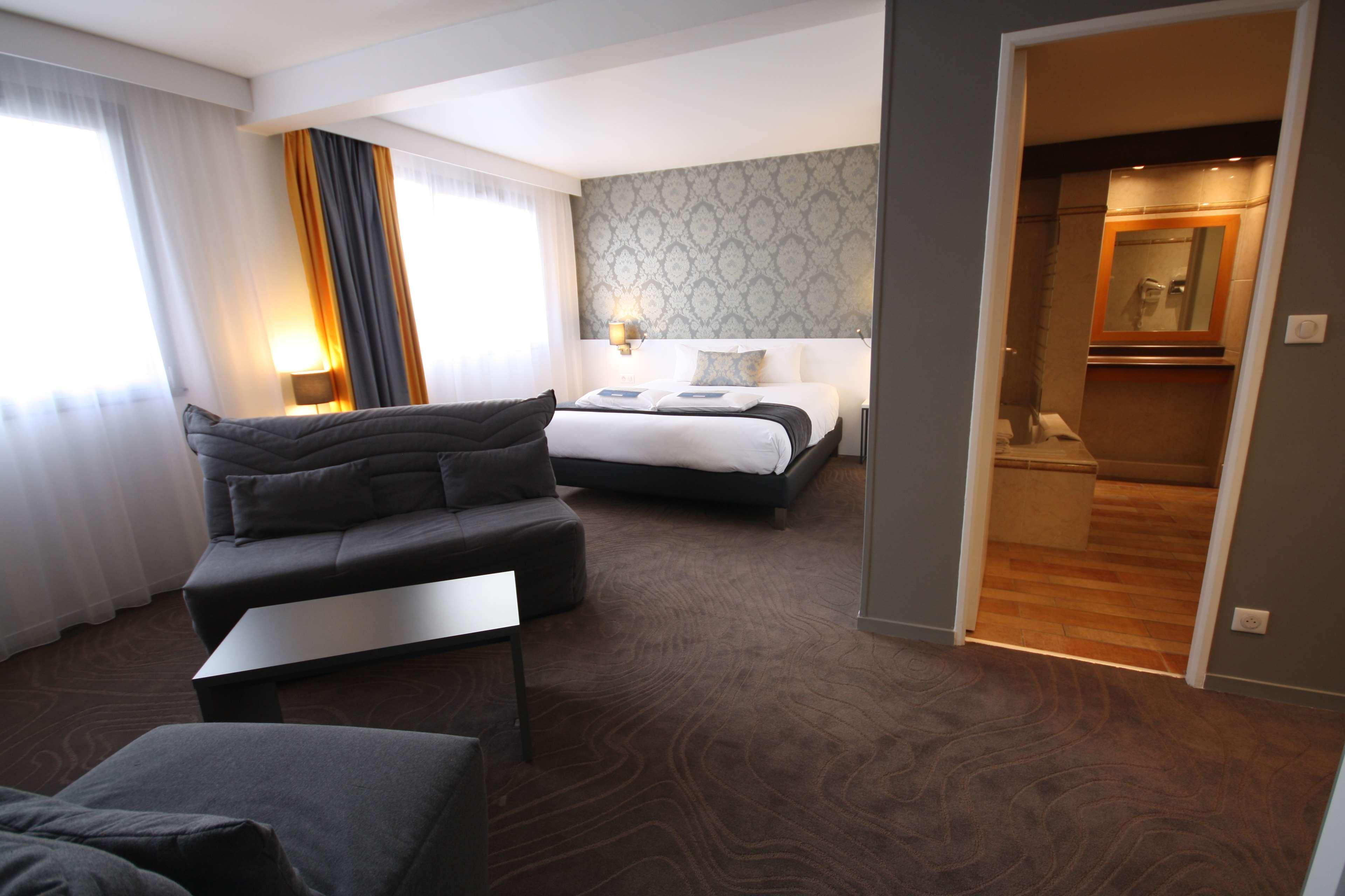 Hotel Kyriad Tours St Pierre Des Corps Gare Saint-Pierre-des-Corps Εξωτερικό φωτογραφία