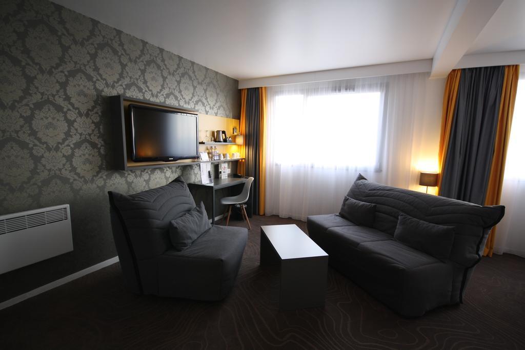 Hotel Kyriad Tours St Pierre Des Corps Gare Saint-Pierre-des-Corps Εξωτερικό φωτογραφία